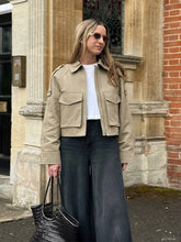 Khaki Short Thick Pocket Street Coat