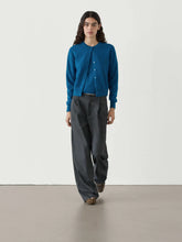 Minimalist Round Neck Knit Short Cardigan