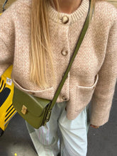 Pocket O-neck Short Knit Cardigan