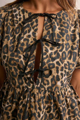 Leopard Print Cinched Lantern-Sleeve Slim Blouse