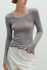 Soft Wool Seamless Multi-Neck Slim Knit Base Layer