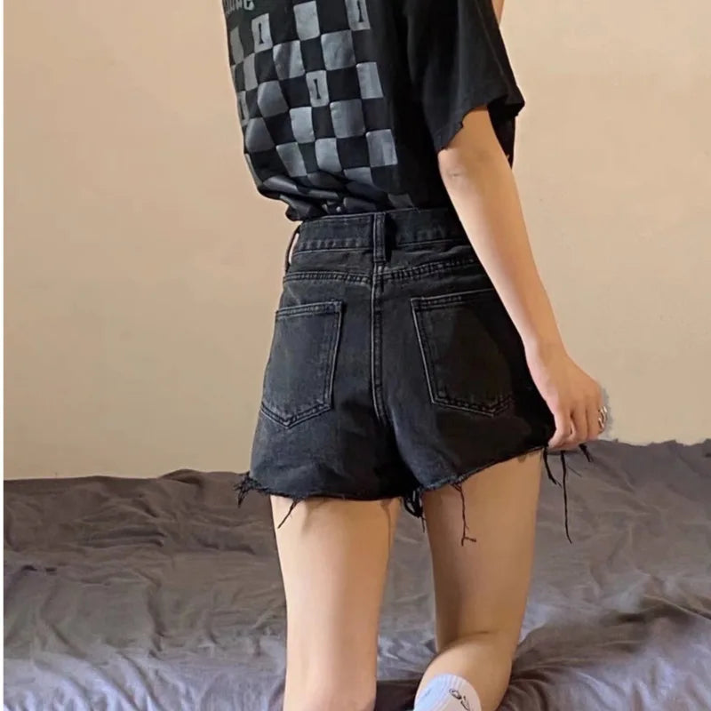 Amy Fashion - Oversized Loose And Slimming Black Summer High Waisted A-line Hot Pants Fashion Jean