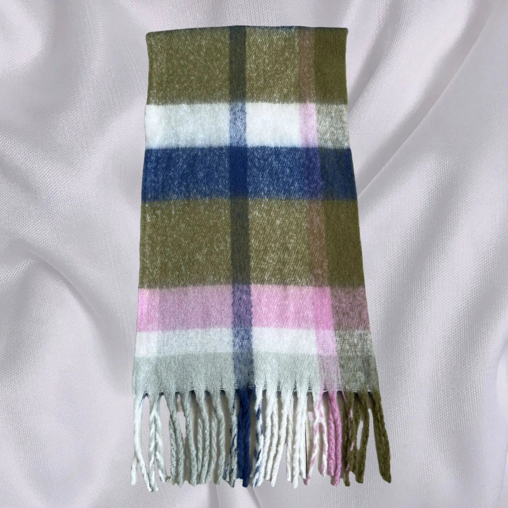Thick Warm Tassel Contrast Color Scarf For Autumn/Winter Green Pink 231X53Cm Scarfs-L