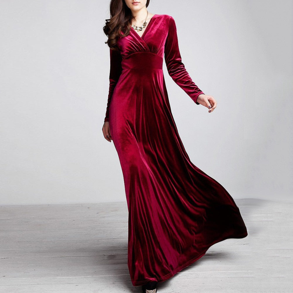 Amy Fashion - V Neck Pleated Velvet Banquet Maxi Dress