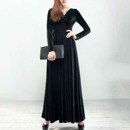 Amy Fashion - V Neck Pleated Velvet Banquet Maxi Dress