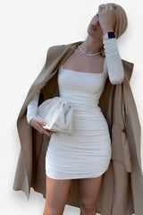 Slim long-sleeved pleated dress