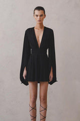 Puff sleeve V-neck short black dress