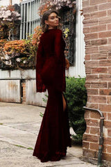 Full Length Long-Sleeved Long Elegant Dress