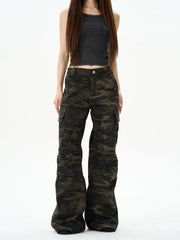 Camo Print Wide-Leg Multi-Pocket Cargo Pants