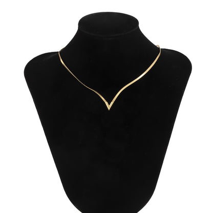 Simple Men's Jewelry Creative V-shaped Necklace