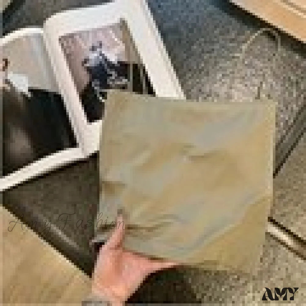 Amy Fashion - Basic Spaghetti Strap Tank Top Green / Length(9.05Inch)