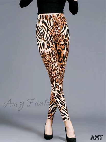 Amy Fashion - Camouflage Graffiti Style Slim Stretch Trouser Big Leopard / S