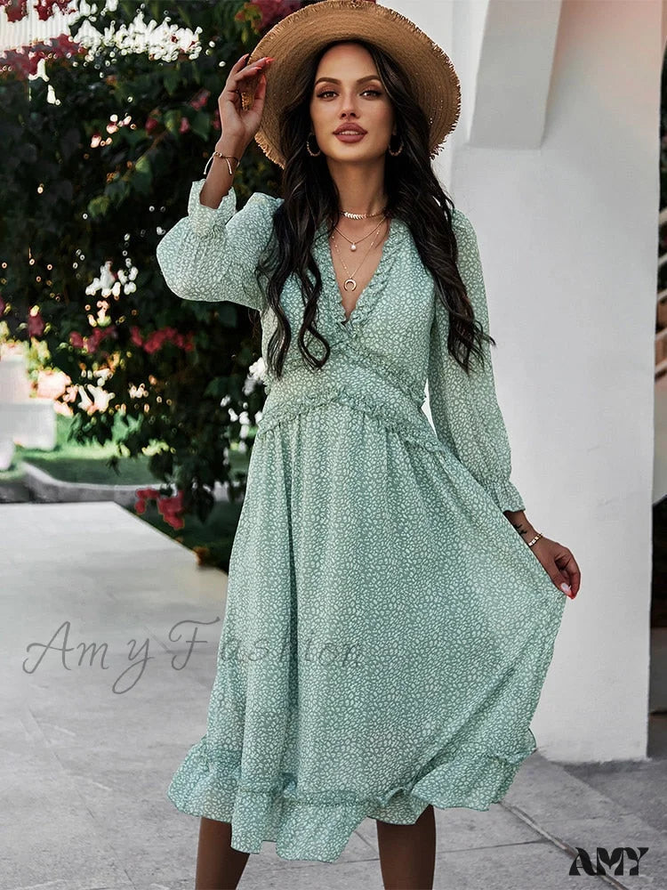Amy Fashion - Casual Butterfly Sleeve High Waist Chiffon Chic Dress Light Green / Xl