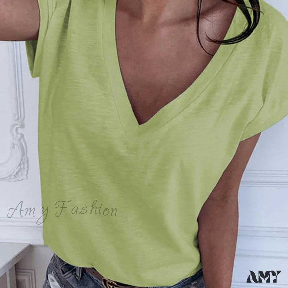 Amy Fashion - Casual Solid Color Short Sleeve V Neck T-Shirt