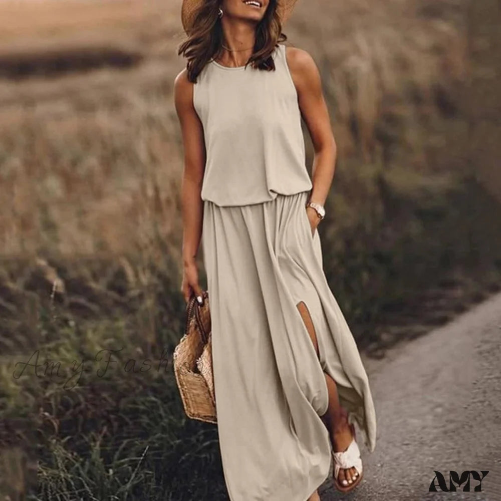 Amy Fashion - Casual Solid Round Neck Beach Dress Sleeveless Slit