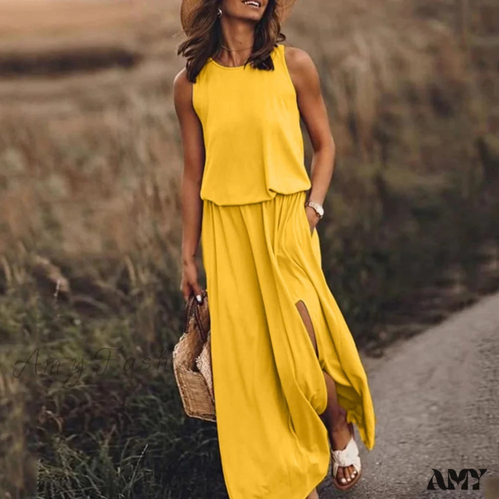 Amy Fashion - Casual Solid Round Neck Beach Dress Sleeveless Slit