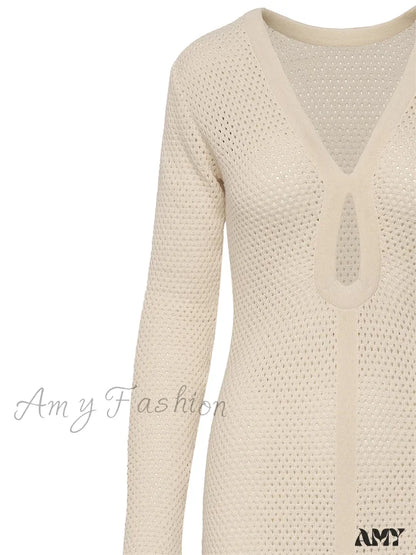 Amy Fashion - Elegant Women Knitted Sleeve Deep V Neck Front Hollow Out Solid Color Slim Beach