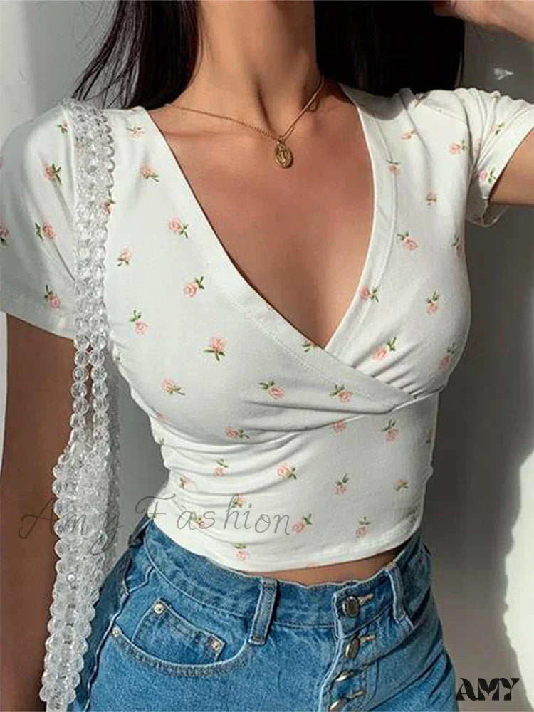 Amy Fashion - French Retro Floral V-Neck Slim T-Shirt Crop Top White / S