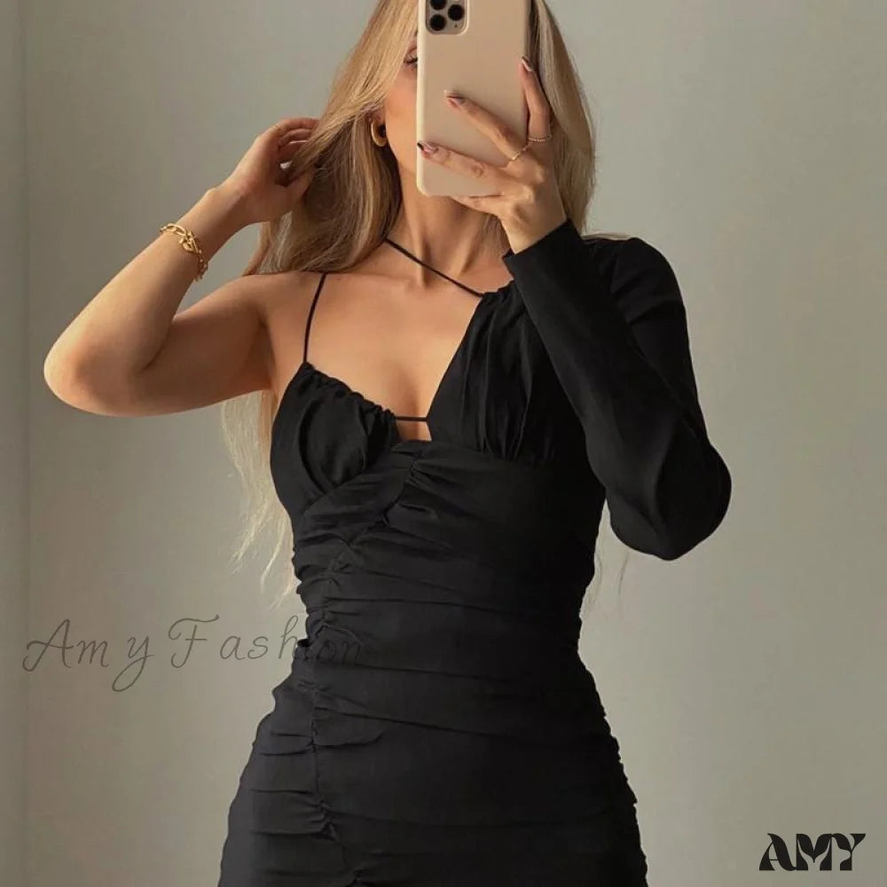 Amy Fashion - Irregular One-Shoulder Long-Sleeved Suspender Dress