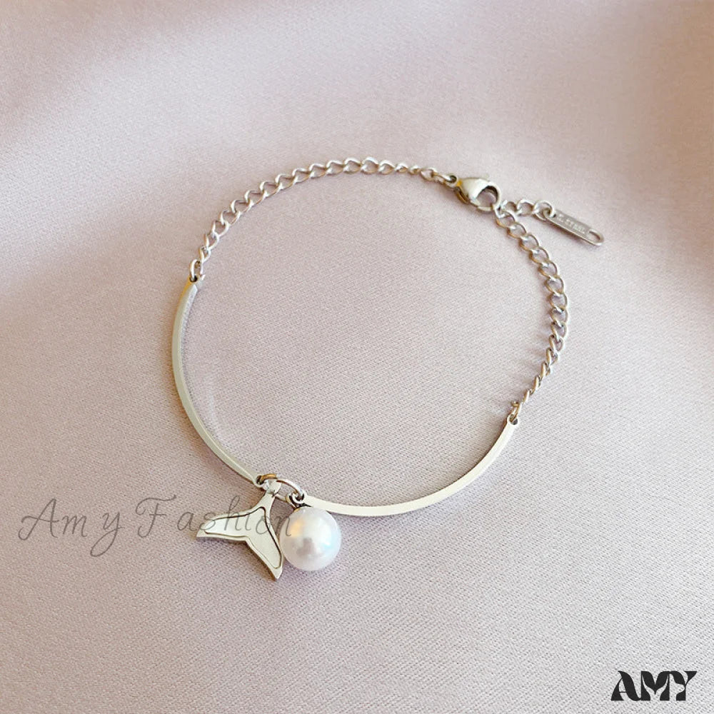 Amy Fashion - New Arrival Fish Tail Elegant Pearl Bracelet White