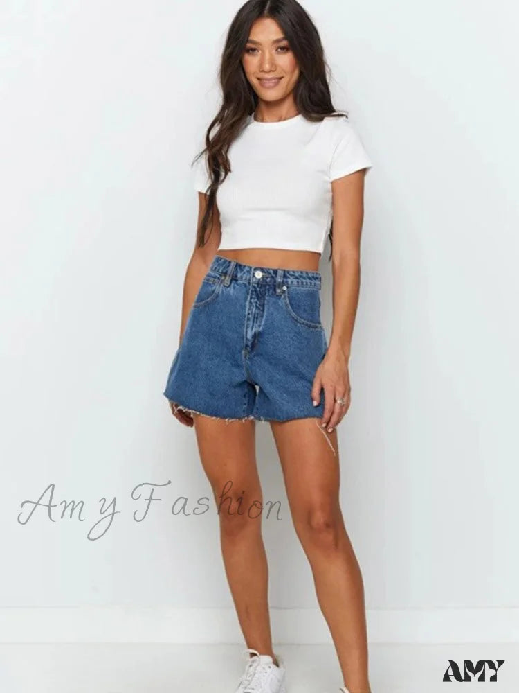 Amy Fashion - O Neck Knit White Crop Top