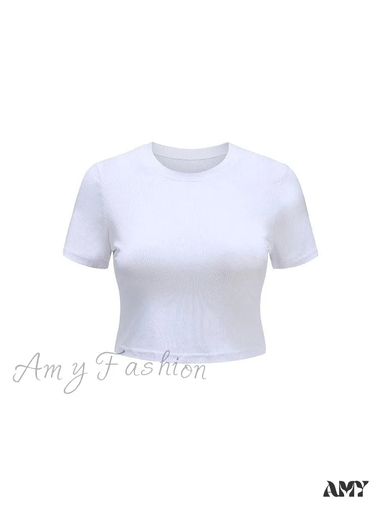 Amy Fashion - O Neck Knit White Crop Top