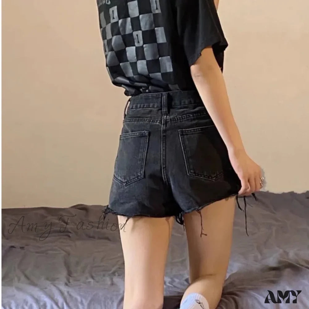 Amy Fashion - Oversized Loose And Slimming Black Summer High Waisted A-Line Hot Pants Jean