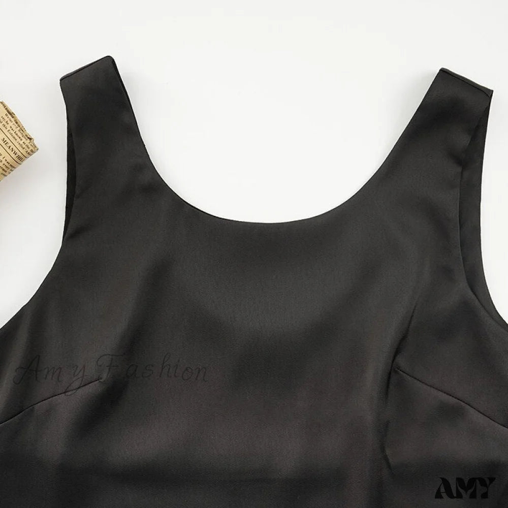 Amy Fashion - Satin Sleeveless Basic Tank Top