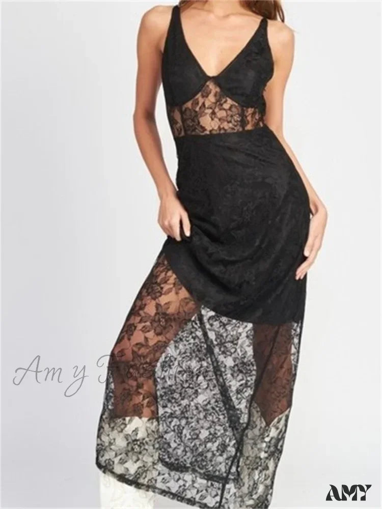 Amy Fashion - Sexy Women V Neck Sleeveless Lace Patchwork Flower Embroidery Slim Tank Summer Party