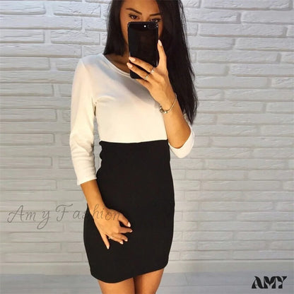 Amy Fashion - Short Sleeve O-Neck Midi Dress