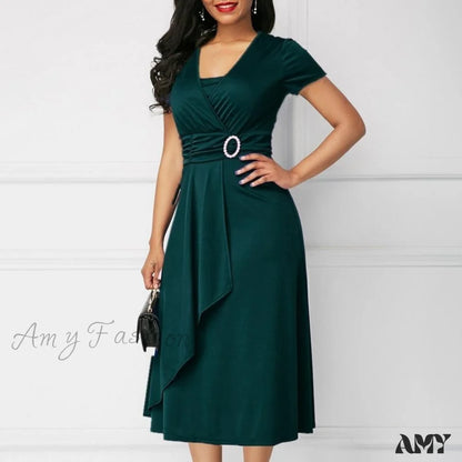 Amy Fashion - Solid Color Large Hem A-Line Dress