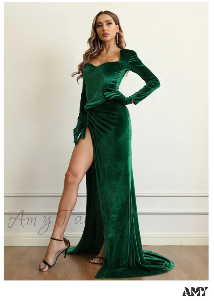 Amy Fashion - V-Neck Long Sleeves Velvet Criss-Cross Design Dress