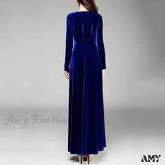 Amy Fashion - V Neck Pleated Velvet Banquet Maxi Dress