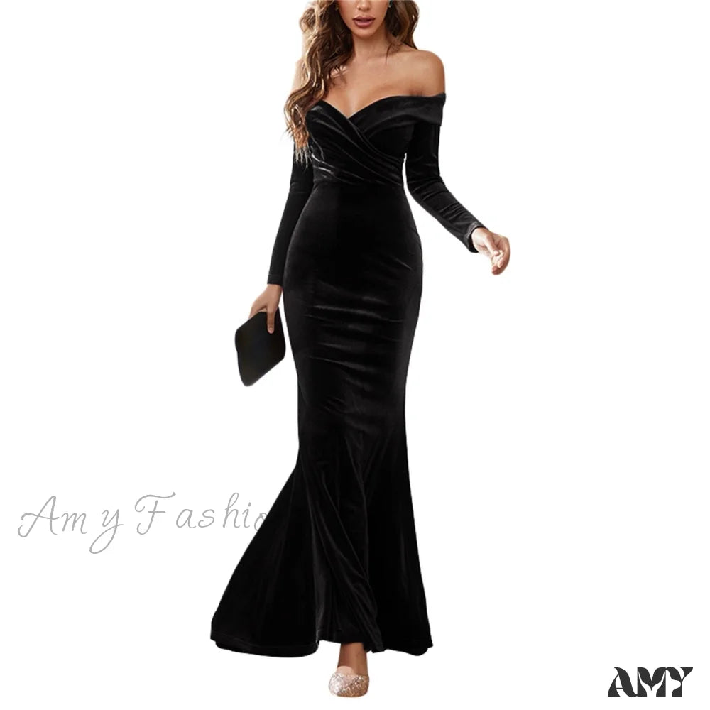 Amy Fashion - Women Deep V Neck Velvet Dress Black / S