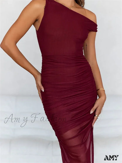 Amy Fashion - Women Mesh Off Shoulder Solid Color Asymmetrical Hem Sleeveless Ruched Bodycon Party