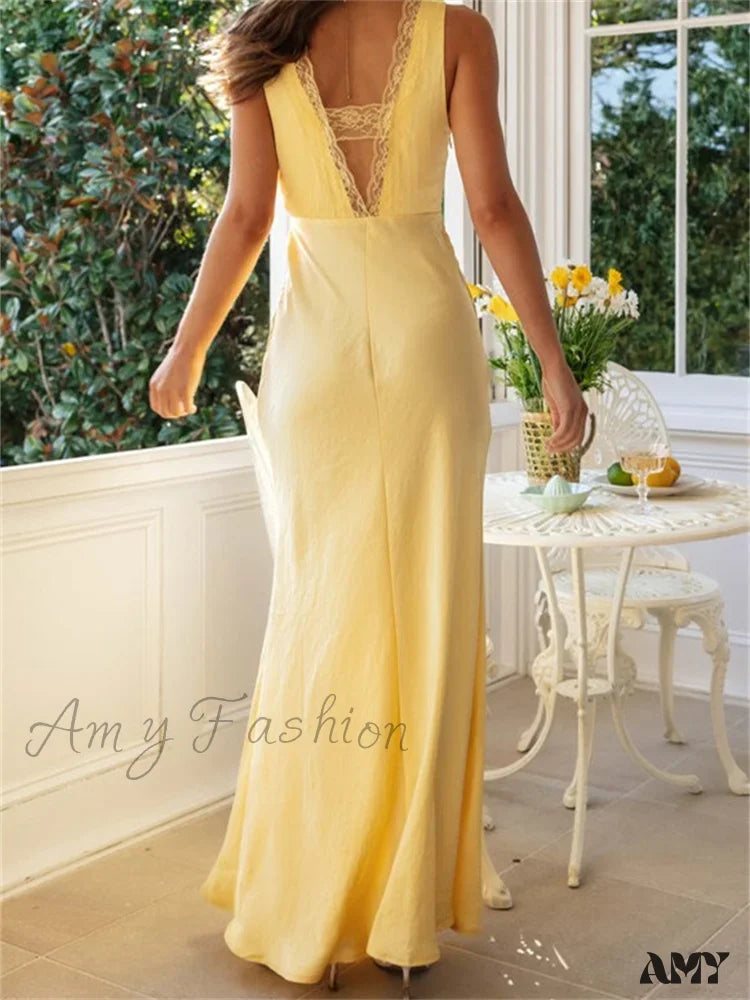 Amy Fashion - Women Sleeveless Formal Lace Patchwork Deep V Neck Backless Evening Wedding Cocktail