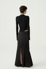 Chic Minimalist V-Neck Fitted Long Sleeve Base Layer