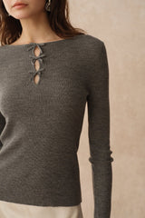 Elegant Bowknot Cutout Wool Knit Base Layer