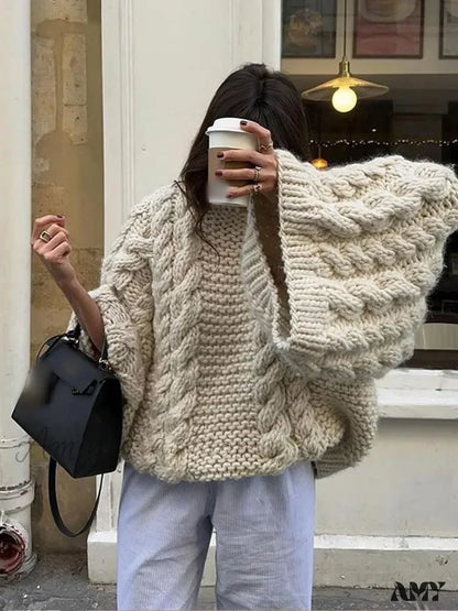 Elegant Women’s Fried Dough Twists Casual Fashion Long Wide Sleeved Sweater