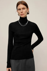 Seamless Wool Turtleneck Base Layer