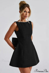 Pearl Bow Open-Back Edgy Short Party Dress Black / S