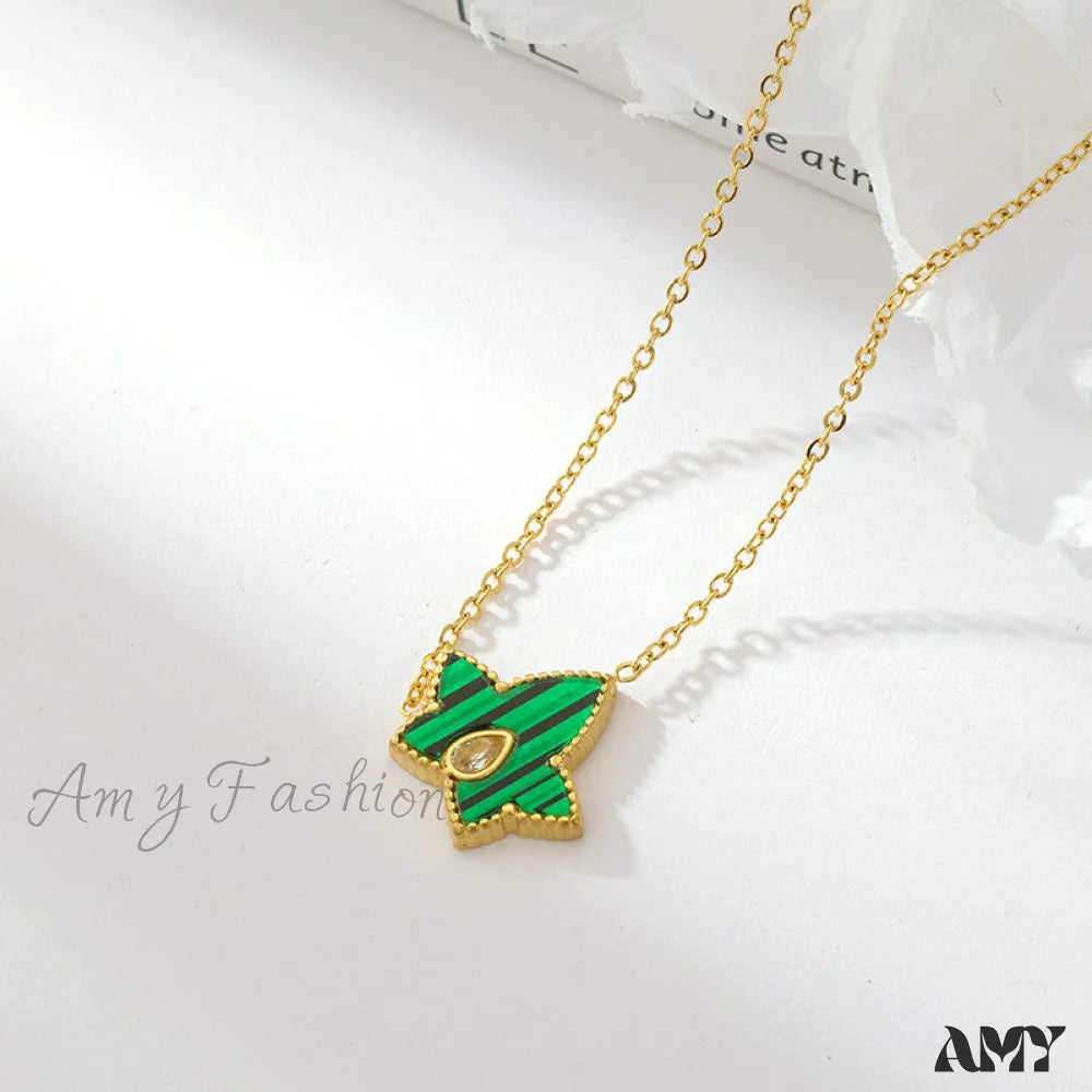Retro Personalized Pentagonal Heart Clavicle Necklace Gold + Green