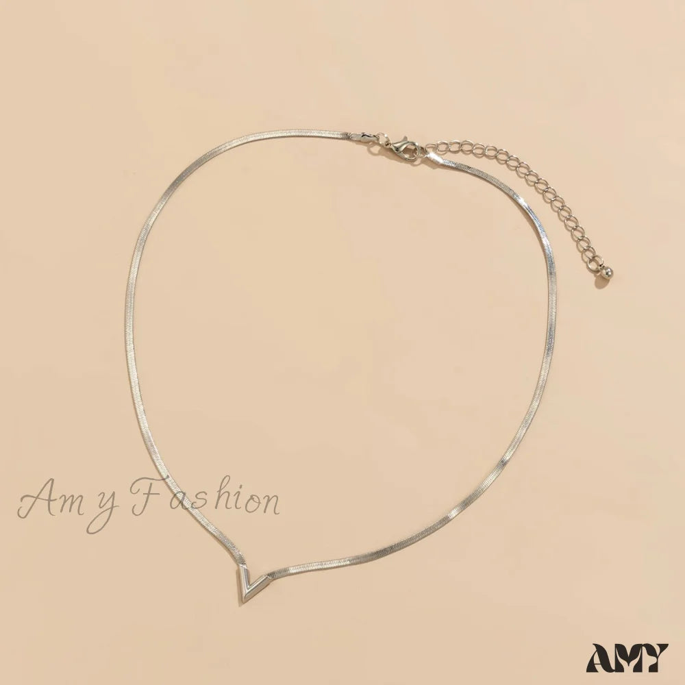 Simple Men’s Jewelry Creative V-Shaped Necklace