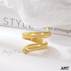 Stainless Steel Exaggerated Serpentine Cast Ring Gold / 6