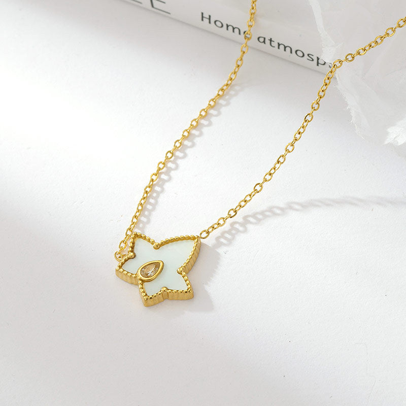 Retro Personalized Pentagonal Heart Clavicle Necklace