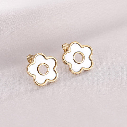 14K Gold Mini Flower Shape Stud Earrings
